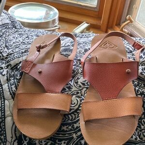 Roxy Brown Leather Sandals Casual Summer Style